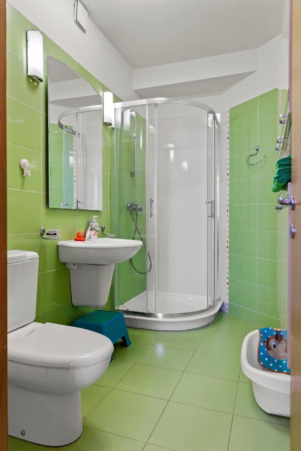 125 Sqm Family Friendly With Kids Room Bucareste Exterior foto