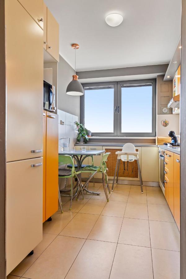 125 Sqm Family Friendly With Kids Room Bucareste Exterior foto