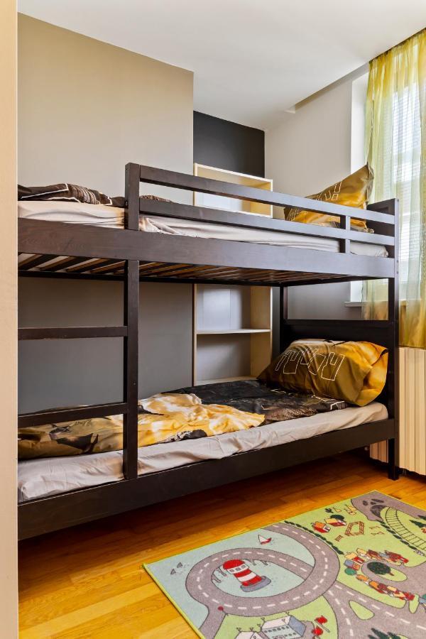 125 Sqm Family Friendly With Kids Room Bucareste Exterior foto