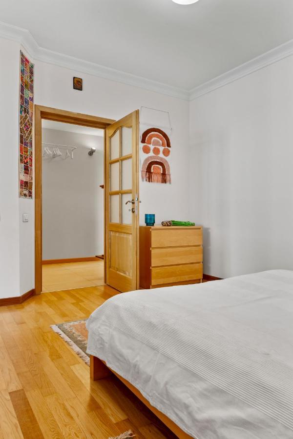 125 Sqm Family Friendly With Kids Room Bucareste Exterior foto