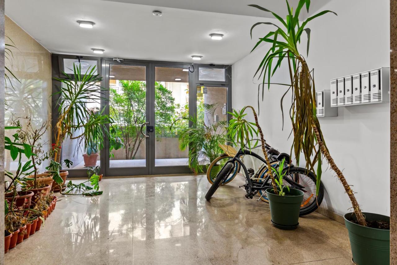 125 Sqm Family Friendly With Kids Room Bucareste Exterior foto