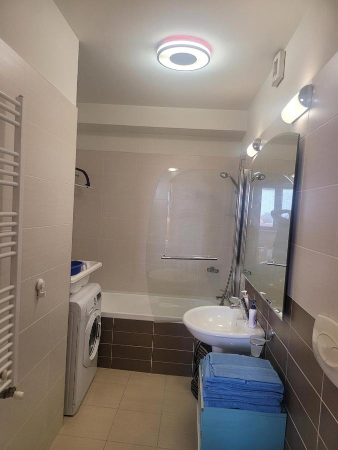 125 Sqm Family Friendly With Kids Room Bucareste Exterior foto